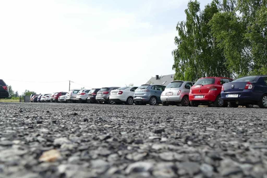 Zdjęcie Łódź Parking Lotnisko | Pienista 32