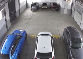 Zdjęcie parkingu Odlotowy Parking Garage Mado - parking lotnisko Łódź-Lublinek (LCJ) przy lotnisku